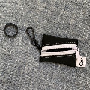 Qalo Men’s Compass silicone ring size 9